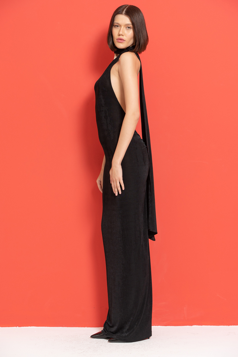 Wholesale Black Backless Maxi Dress