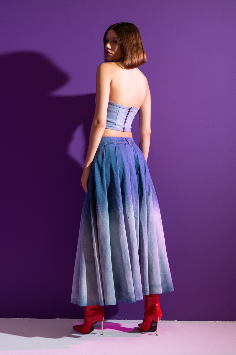 Wholesale Blue Pleated Denim Maxi Skirt