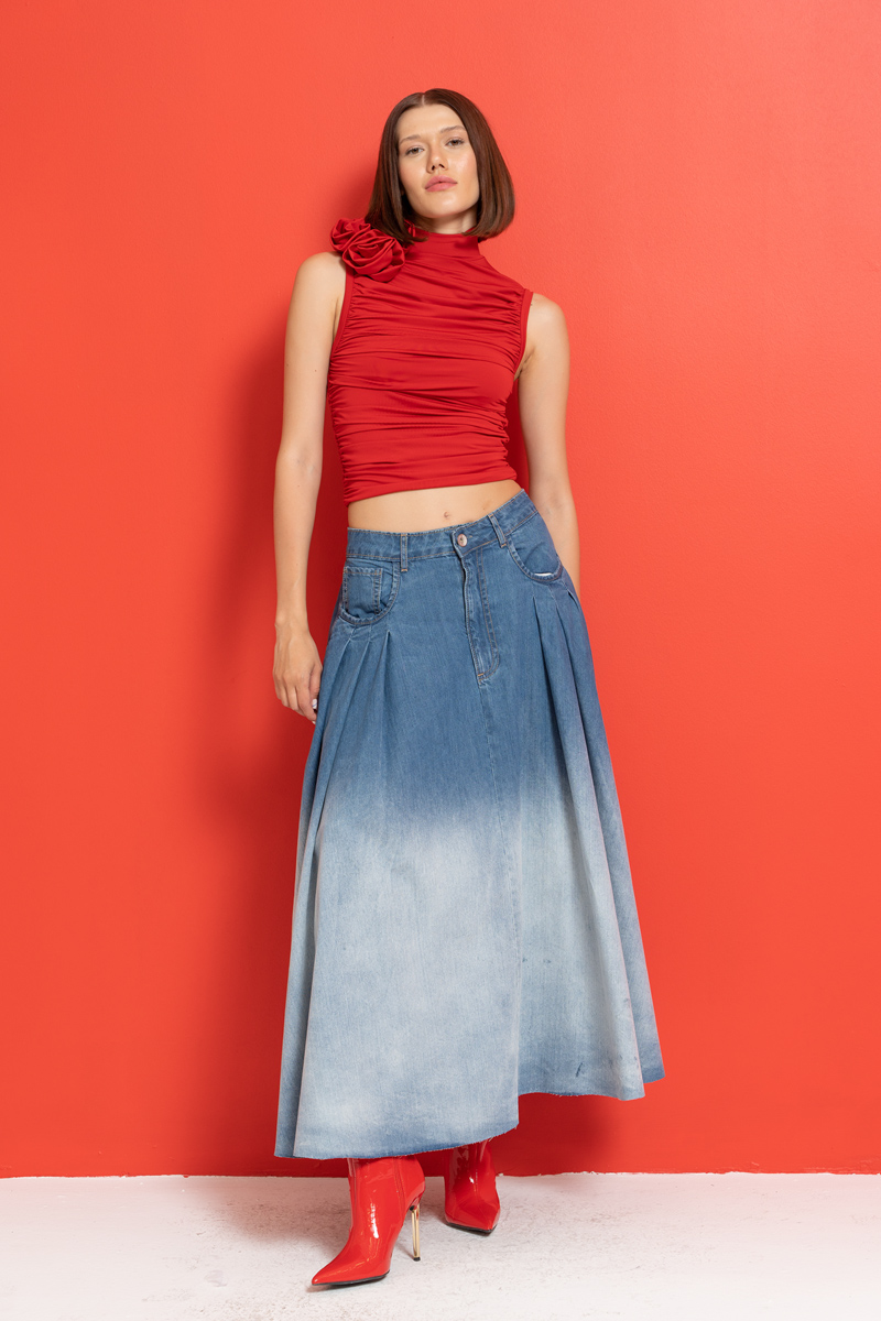 Wholesale Blue Pleated Denim Maxi Skirt