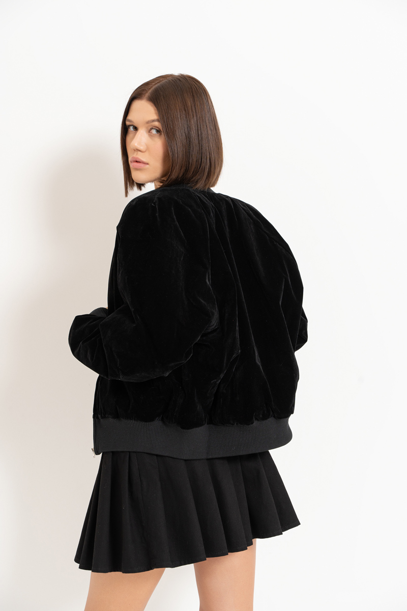Wholesale Black Velvet Coat with Interior Lining