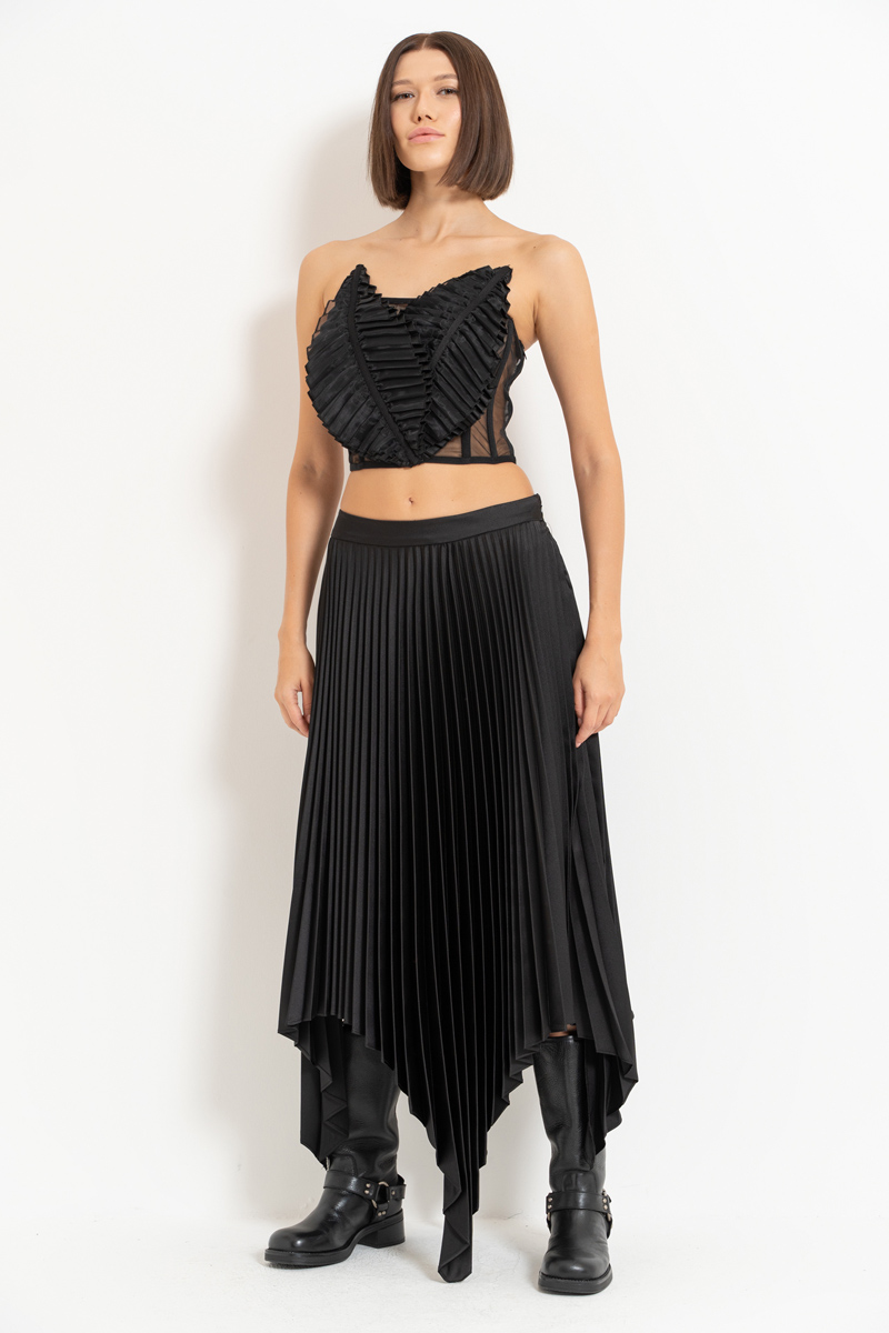 Black Pleated Asymmetric Skirt