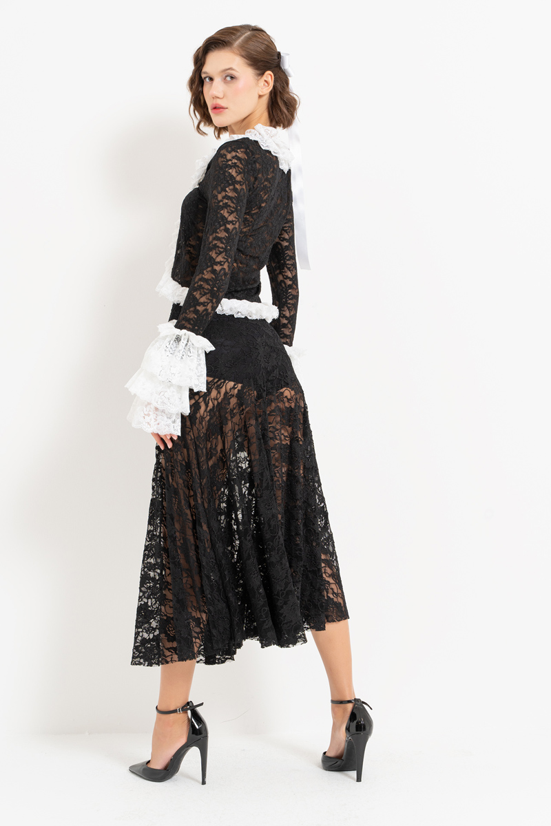 Black Elastic-Waist Lace Midi Skirt