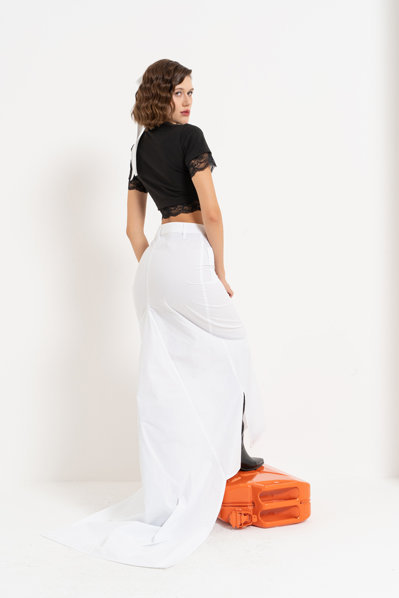 White Tail-Accent Skirt with Pockets