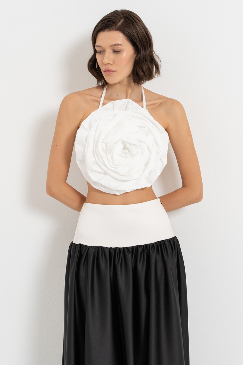 Offwhite Rose Top