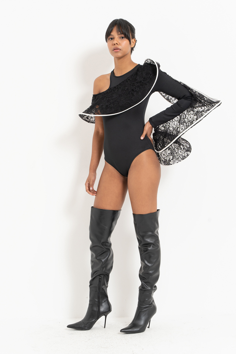 Wholesale Black Wired-Design One-Shoulder Bodysuit