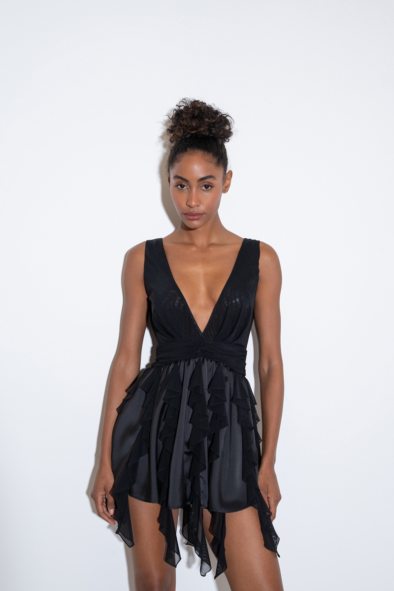 Black V-Neck Sleeveless Ruffle Dress