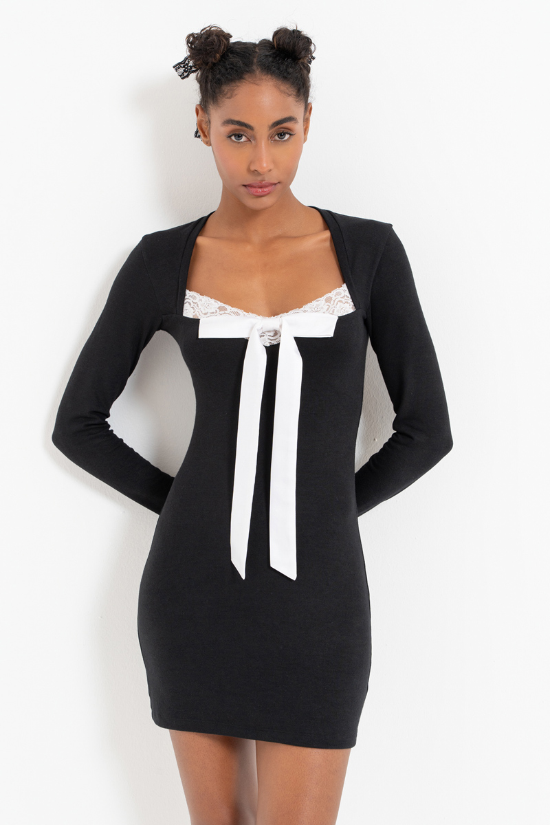 Black-Offwhite Long-Sleeve Bow-Accent Dress