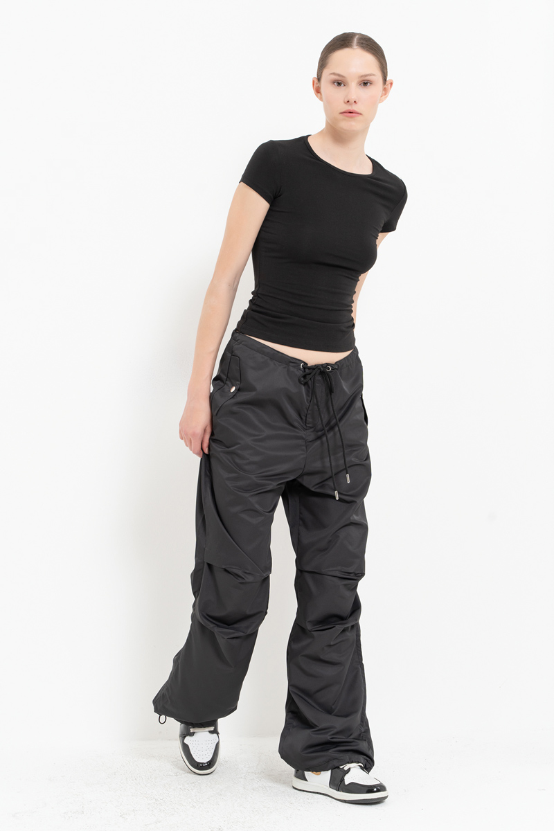 Black Pleated-Knee Elasticated Waist Pants