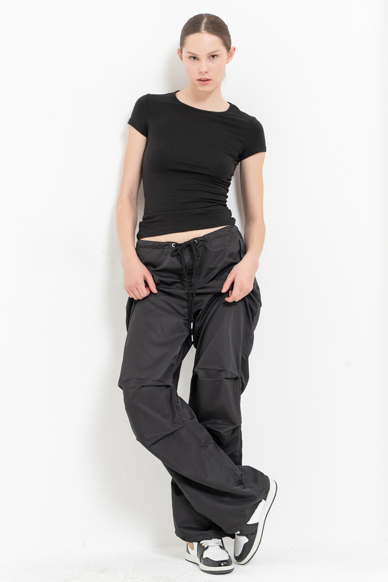 Black Pleated-Knee Elasticated Waist Pants