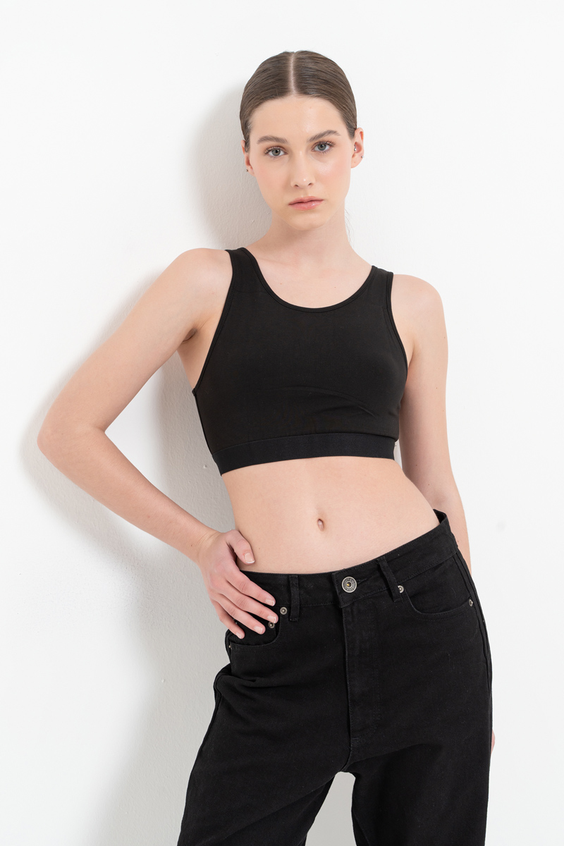 Sleeveless Scoop Neck Wide Strap Crop Black Top