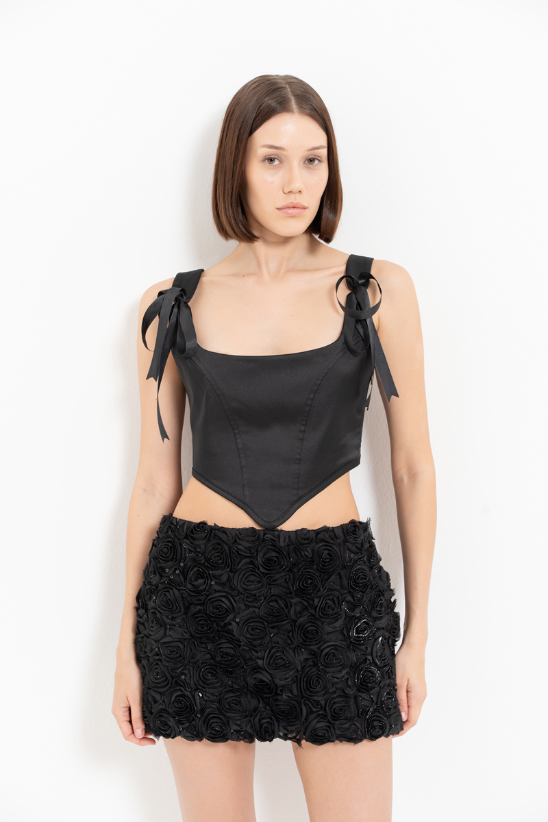 Black Rose-Accent Mini Skirt