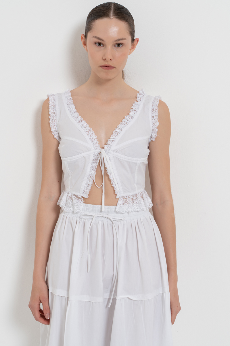 Offwhite Lace-Trim Crop Cami