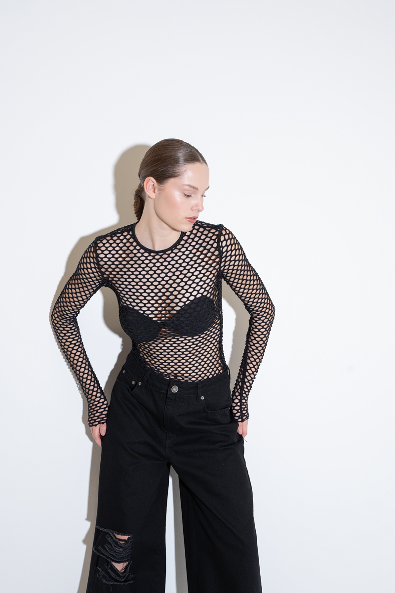 Black Long-Sleeve Net Top