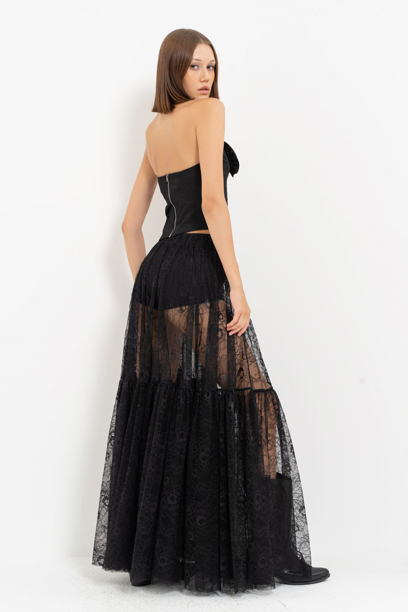 Black Elastic-Waist Lace Maxi Skirt