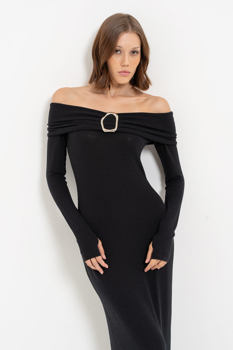 Black Off-the-Shoulder Split-Back Maxi Dress