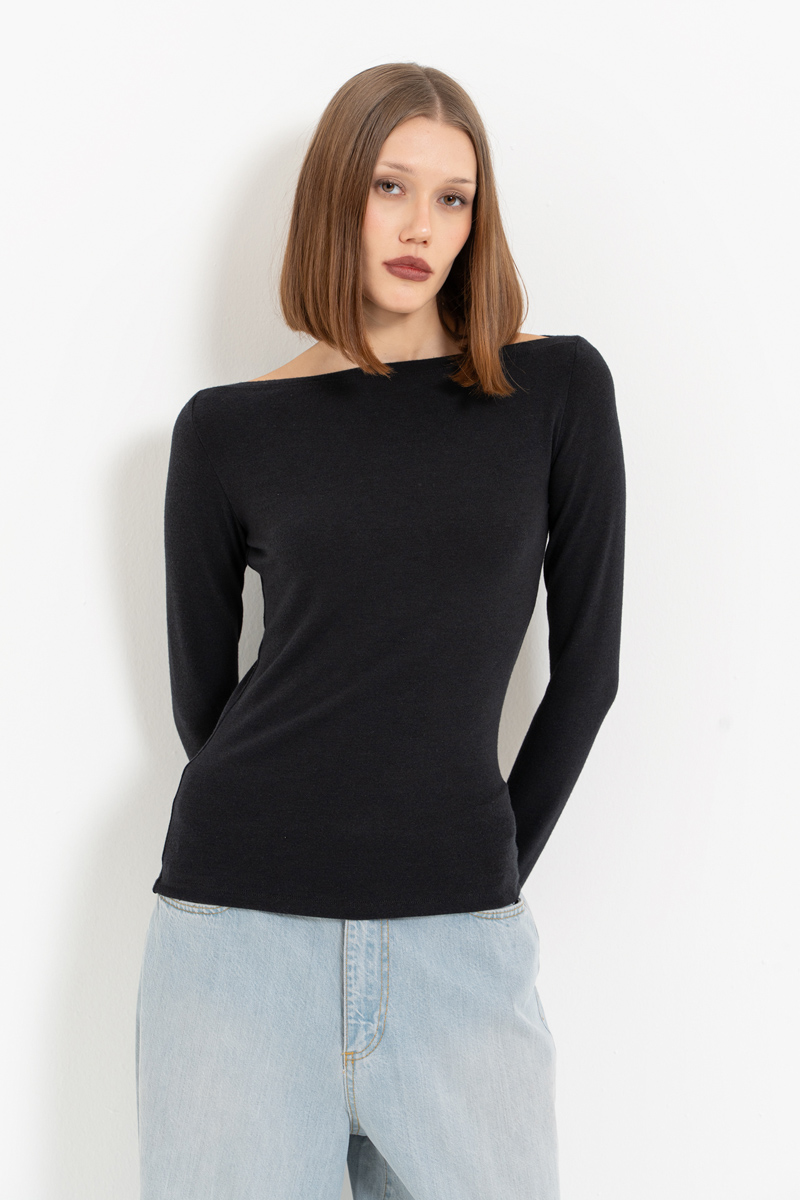 Black Boat-Neck Long-Sleeve Top