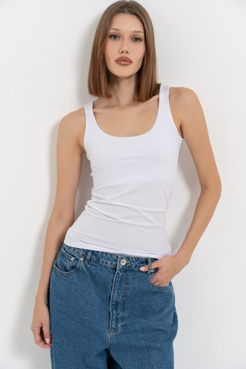 Round Neck Sleeveless White Tank Top