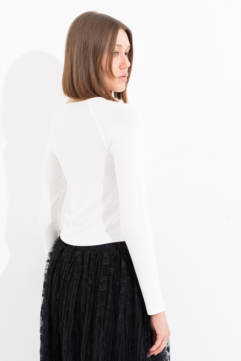 Offwhite Raglan-Sleeve Crop Top
