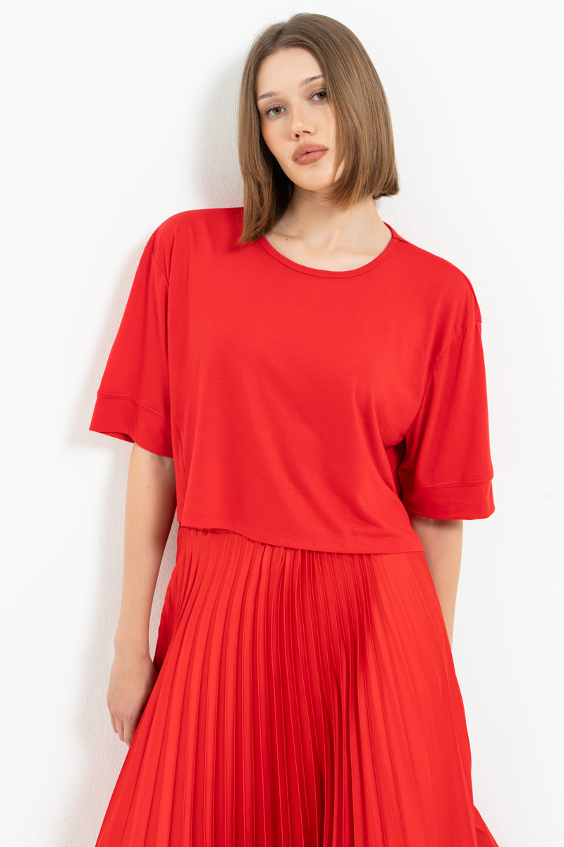 Red Crop T-Shirt